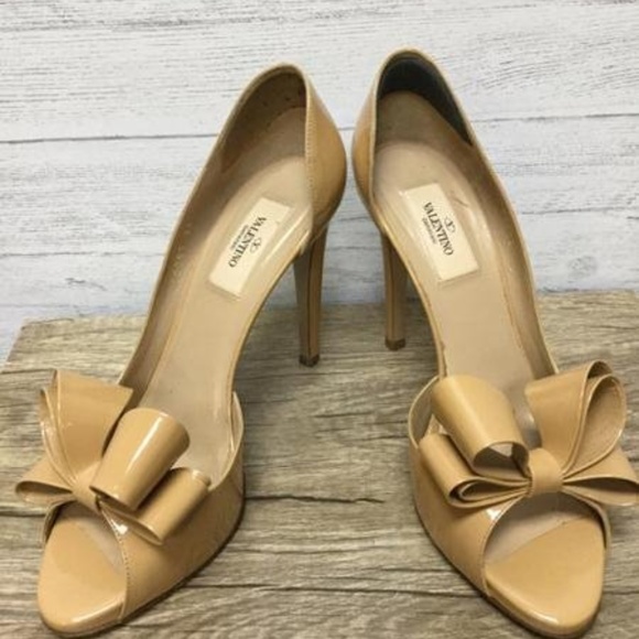 Valentino Tan Pumps, size 9